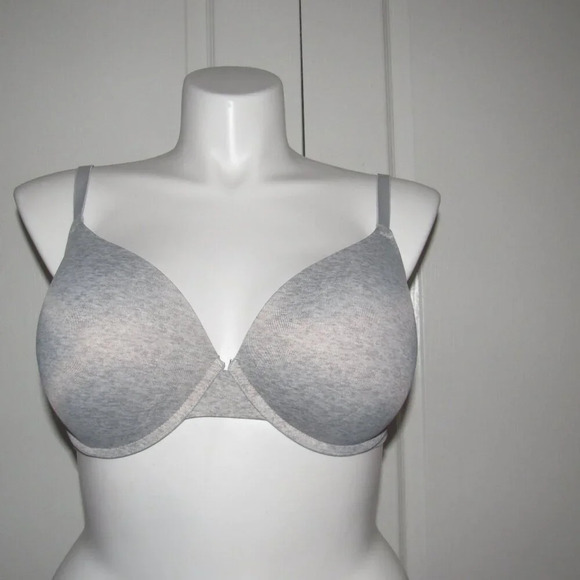 VICTORIA’S SECRET PINK Wear Everywhere Push-Up Gray Bra Size 38DD - Picture 1 of 6